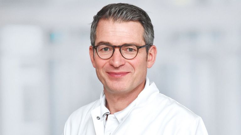 Albertinen Krankenhaus - Dr. Matthias Janneck, Leitender Arzt der Sektion Nephrologie des Albertinen Herz- und Gefäßzentrums im Stern-Podcast "Die Diagnose"