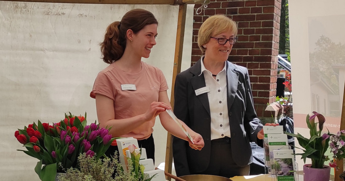 Diakonie Hospiz Wannsee Mit Infostand Auf Dem Frühjahrsmarkt In Wannsee ...