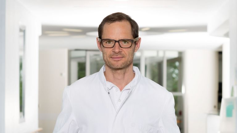 Immanuel Klinik Rüdersdorf - Schmerzzentrum - Dr. Kay Udo Schwarzer zum Thema Kopfschmerzen